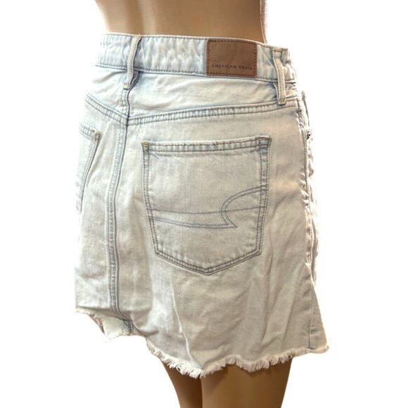 American Eagle Womens Super High Waisted Distressed Denim Mini Skirt Size 0 Fest - Picture 2 of 6